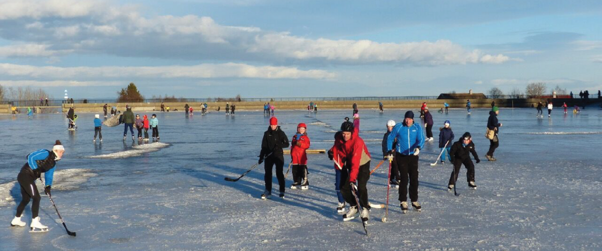 Ishockeyaktivitet på naturisbane