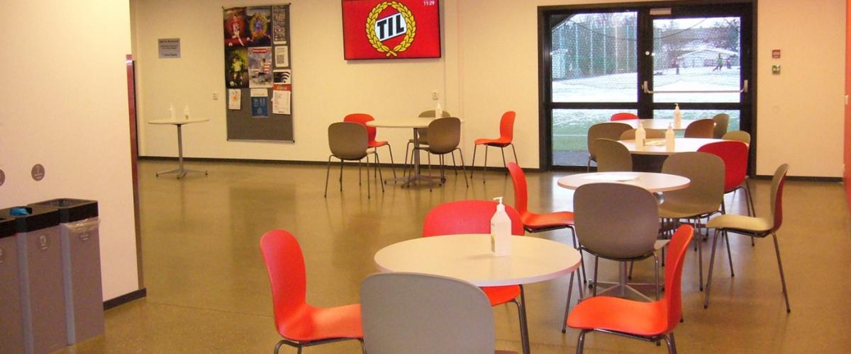 Inngangsparti med sittemuligheter