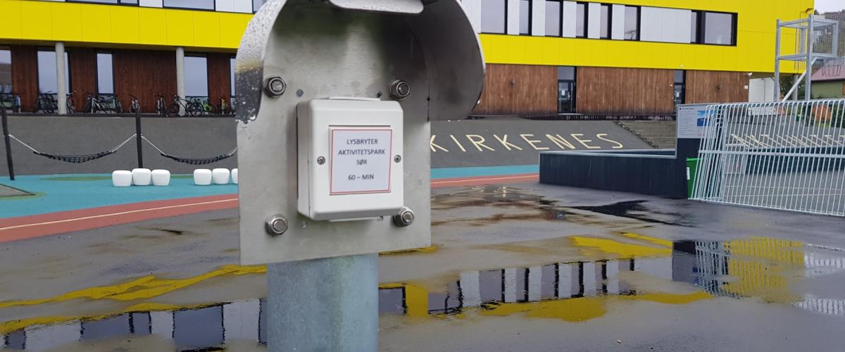Kirkenes aktivitetspark lysbryter