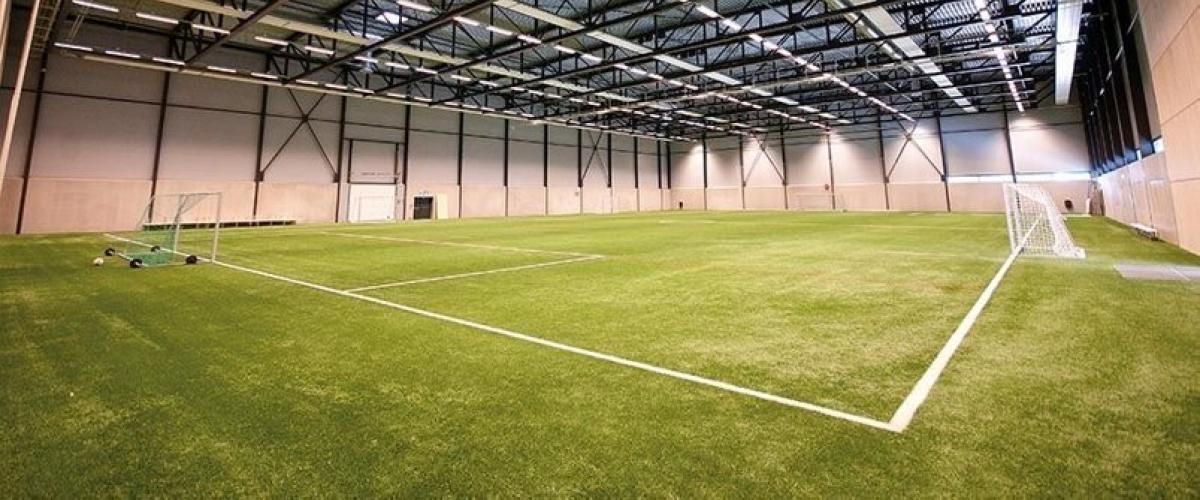 Fotballhallen i Bærum Idrettspark. Foto: Trond Joelson, Byggeindustrien