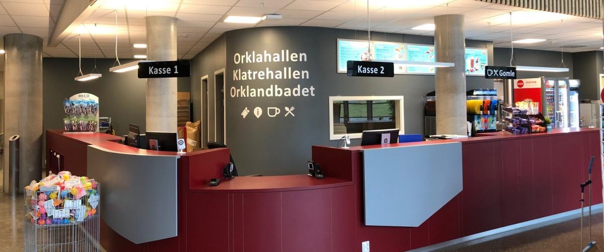 Resepsjon med kiosk