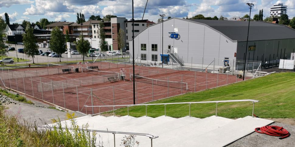 Tennisbaner utendørs